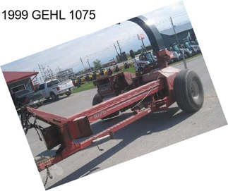 1999 GEHL 1075