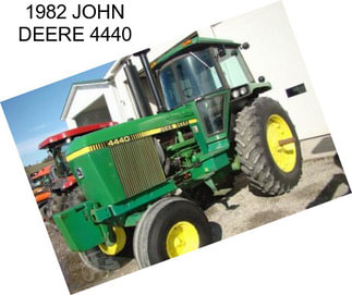 1982 JOHN DEERE 4440