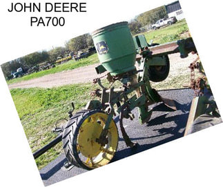 JOHN DEERE PA700