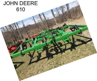 JOHN DEERE 610