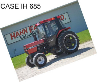 CASE IH 685