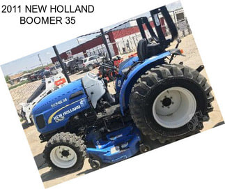 2011 NEW HOLLAND BOOMER 35