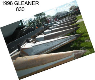 1998 GLEANER 830