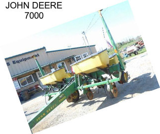 JOHN DEERE 7000