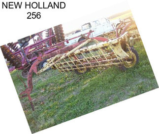 NEW HOLLAND 256