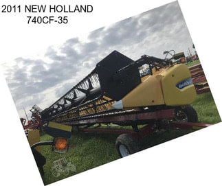 2011 NEW HOLLAND 740CF-35