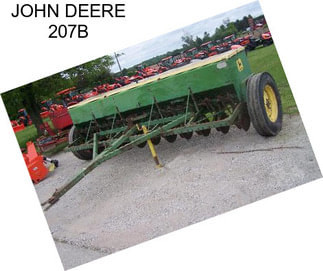 JOHN DEERE 207B