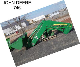 JOHN DEERE 746