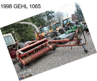 1998 GEHL 1065