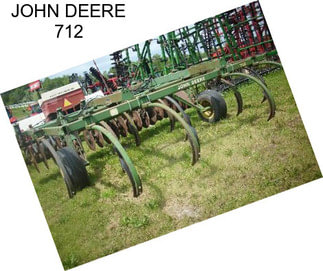 JOHN DEERE 712