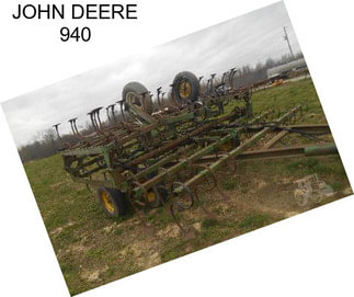 JOHN DEERE 940