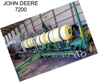 JOHN DEERE 7200