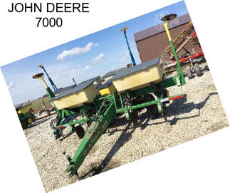 JOHN DEERE 7000