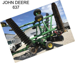 JOHN DEERE 637