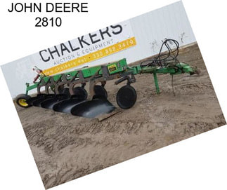 JOHN DEERE 2810