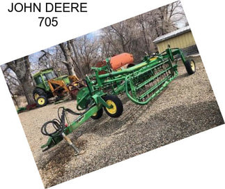 JOHN DEERE 705