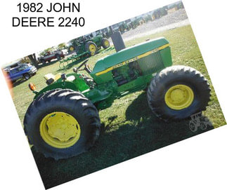 1982 JOHN DEERE 2240