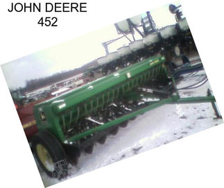 JOHN DEERE 452