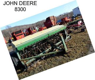 JOHN DEERE 8300