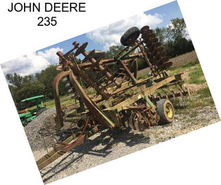 JOHN DEERE 235