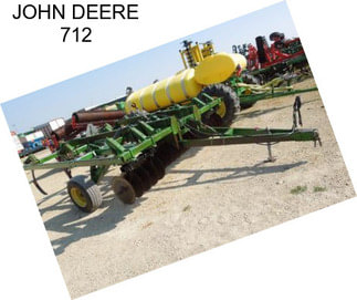 JOHN DEERE 712