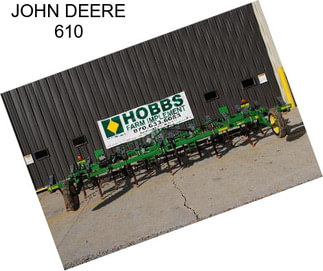 JOHN DEERE 610