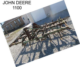 JOHN DEERE 1100