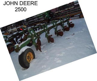 JOHN DEERE 2500