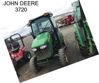 JOHN DEERE 3720