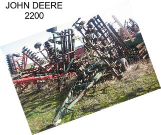 JOHN DEERE 2200