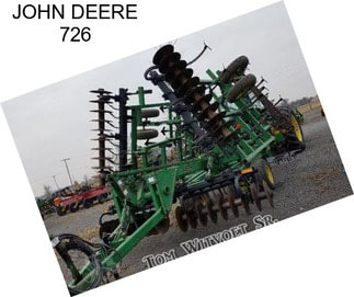 JOHN DEERE 726