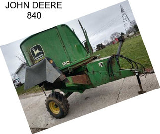 JOHN DEERE 840