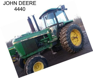 JOHN DEERE 4440