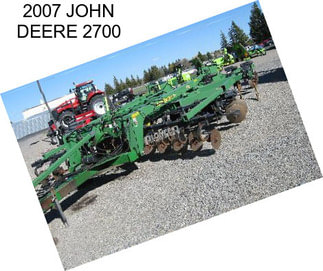 2007 JOHN DEERE 2700