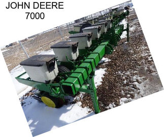 JOHN DEERE 7000