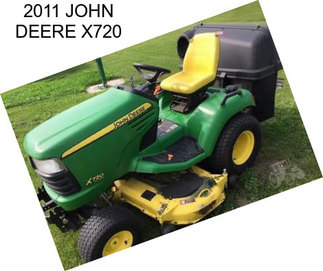 2011 JOHN DEERE X720