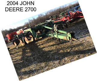 2004 JOHN DEERE 2700