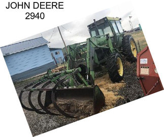 JOHN DEERE 2940