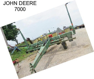 JOHN DEERE 7000