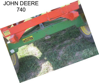 JOHN DEERE 740