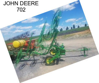 JOHN DEERE 702