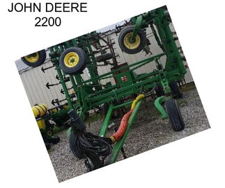 JOHN DEERE 2200