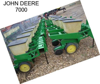 JOHN DEERE 7000