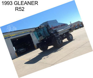 1993 GLEANER R52