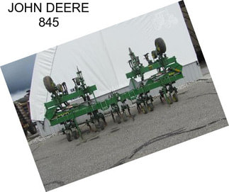 JOHN DEERE 845