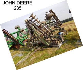 JOHN DEERE 235