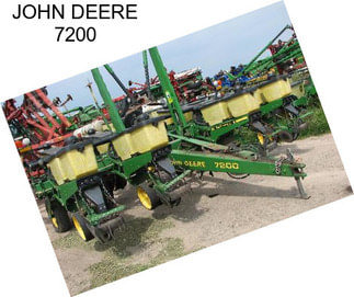 JOHN DEERE 7200