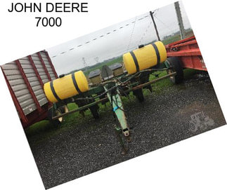 JOHN DEERE 7000