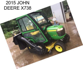 2015 JOHN DEERE X738