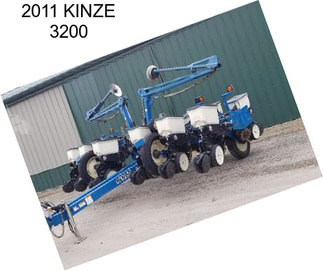 2011 KINZE 3200